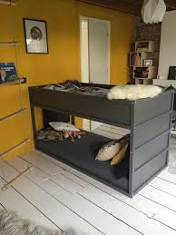 Duran Sein Neues Zimmer Grau Mimosa Gelb Flexa Farbe Ikea Bett Beste Ikea Kura Hack Ikea Bed For Kids Kura Hack Beste Be Ikea Bed Ikea Kura Ikea Kura Bed
