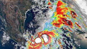 El centro nacional de huracanes (nhc, por sus siglas en inglés) advirtió este sábado sobre el fortalecimiento de eta, que ha vuelto a convertirse en tormenta tropical, y el riesgo de tornados en los cayos de la florida y el sur de ese estado de ee.uu. Tormenta Tropical Cristobal Toca Tierra En Mexico Y Podria Regresar Hacia La Costa Del Golfo De Ee Uu Este Fin De Semana Cnn
