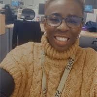 200+ perfiles de «Velma