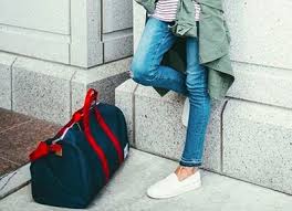 The Very Best Way To Pack Your Sneakers In A Suitcase Visiting Nyc Vacation Checklist Nyc