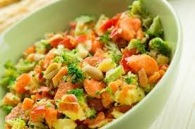 Karotten Brokkoli Salat Aus Dem Thermomix Rezept Thermomix Salat Brokkoli Salate Und Thermomix Brokkoli Salat