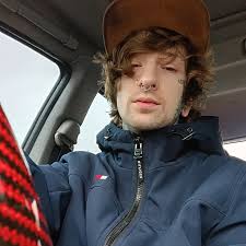 What GPU should I upgrade to with a $500 budget and a current 4060?