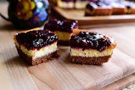 The Pioneer Woman Cooks Ree Drummond Cheesecake Squares Blackberry Cheesecake Desserts