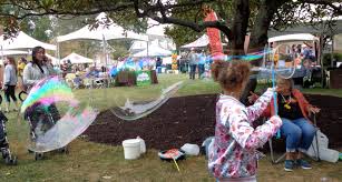 I Worked At The Arts Barn On Oktoberfest 2019 The 28th Annual Festival Took Place In And Around The Arts Barn Kentlands Mansion An Oktoberfest Photo Festival
