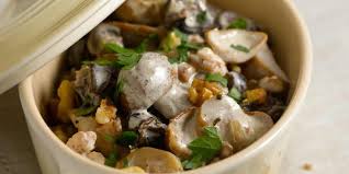 Fricassee D Escargots Aux Cepes Facile Recettes De Cuisine Recette Recette Escargot