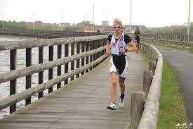 Marieke blomme (born 28 october 1980) is a road racing cyclist who competes internationally for belgium. Tijl Vaneyghen Tegen De Wind In Bredene 3athlon Be