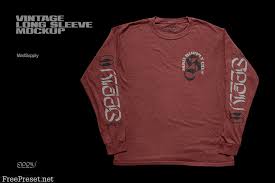 Download Vintage Long Sleeve T Shirt Mockup 5923238