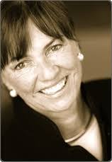 Peggy Post's Instagram, Twitter & Facebook