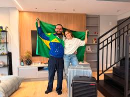 Casal brasileiro gasta R$ 46 mil para ver 1º jogo do Brasil na Copa: 'Obrigação de se divertir'