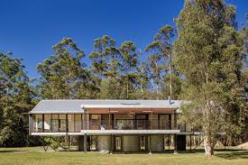 When a property is located in a confirmed floodplain, it can have a serious effect on the cost of property ownership, even if it doesn't flood. This House Was Built In A Flood Zone So They Raised It Off The Ground