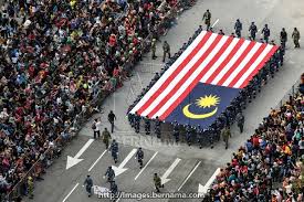 Tema hari kebangsaan 2020 dan logo sambutan, tema hari kemerdekaan malaysia 31 ogos tahun 2020 adalah malaysia prihatin yang juga lagu sebagai rujukan, tema tahun 2019 adalah sayangi malaysiaku : Pm Institute On Twitter Kencing Malaysia Much Better