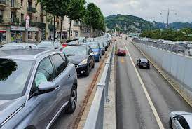 Ces personnes seront inscrites dans un registre pour être suivies dans ce contexte particulier. Inondations Fermeture Des Tremies A Rouen La Circulation Perturbee