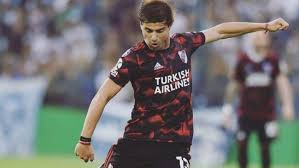 Santiago sosa, en acción (foto: Qez4pdiolzz8ym