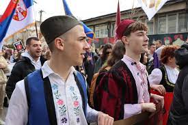 images?q=tbn:ANd9GcQKBJhl-2HtN_SocnsaSQ5