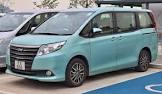 TOYOTA-NOAH
