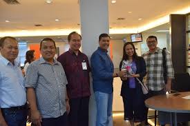 Namun jadwal dan waktu operasional bank pada bulan tertentu akan berbeda, seperti libur hari raya untuk lebih jelasnya langsung saja kita simak jadwal operasional bank yang telah kami siapkan berikut ini. Direksi Bni Kunjungi Kantor Cabang Singaraja