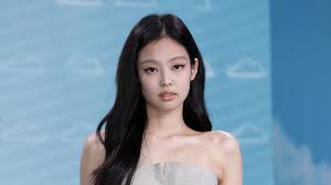 BLACKPINKs Jennie Leaves Melbourne Stage Abruptly Due to “Deteriorating  Condition” | Teen Vogue