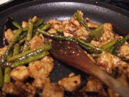 Remove and set aside on a plate. Stir Fried Chiken And Asparagus Recipe Pinoy Food Recipes Asparagus Recipe Panlasang Pinoy Recipe Stir Fry