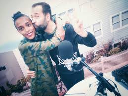 E ovviamente anche radio deejay ha il suo settore dedicato a chi vuole riascoltare gli show andati in onda sulle frequenze preferite. Facebook