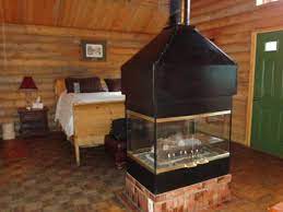 Only 20 minutes from our beloved and historic holy city of charleston, our vacation rentals feature a wide range of accommodations for all types of groups. Mt Charleston Cabins For Rent Cabin