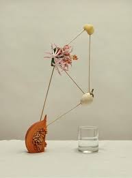 Do you want to make exciting portraits using props? Nara Lee Props Styling Photography By Jean Marie Binet Composition Photography Direct Painting Still Life Art