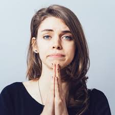 To say sorry in spanish, say lo siento. you can also say, lo siento mucho, which means, i'm very sorry. to express deep regret about something, say, lo lamento, which translates to i regret it. to say sorry in spanish for something minor, like accidentally bumping into someone, say, perdón instead. How To Say Sorry In Spanish