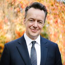 Professor Mark Hallett in conversation with Dr Barnaby Wright