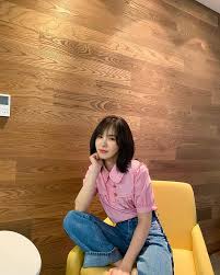 Maybe you would like to learn more about one of these? Wendy Beauty Kpop Joy Red Velvet Seulgi Update Instagram Yeri Irene Hd Mobile Wallpaper Peakpx
