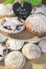 This classic christmas cake is rich and decadent and will surely delight everyone at dinner. Traditional British Christmas Food What British People Eat At Christmas