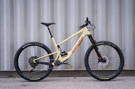 Check spelling or type a new query. 2020 Santa Cruz Hightower First Look Biker S Edge