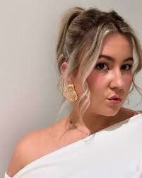 🍏🍾🫒🌴🐍🥑🥝🍸🦎