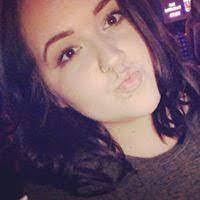 Karissa Hurst's Instagram, Twitter & Facebook