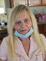 Dixie Holland's Instagram, Twitter & Facebook