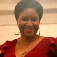 Mary Chatfield's Instagram, Twitter & Facebook