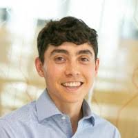 900+ "Níkolas" profiles