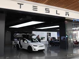 May 10, 2021 · famously, elon musk took delivery of what at the time was the fastest production car in the world, the mclaren f1, as documented by a cnn camera crew. Elon Musk Says Video Conferencing Will Definitely Be Coming To Tesla Cars Soon The Independent The Independent