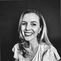 Jenny Ott's Instagram, Twitter & Facebook