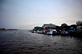 Pontianak is the 26th most populous city in indonesia, and the fourth most populous city on the island of borneo (kalimantan) after samarinda, banjarmasin, and balikpapan. Pontianak West Kalimantan Indonesian Borneo Comprehensive Guide