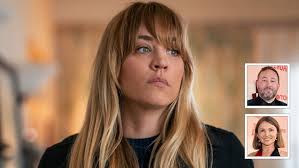 Flight Attendant' Finale: Bosses