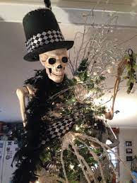 (5) christmas hot chocolate bar a mug of christmas cheer begins here. 63dae4a4be1b10c8e9494aa14abbf06a Creepy Christmas Scary Christmas Halloween Christmas Tree