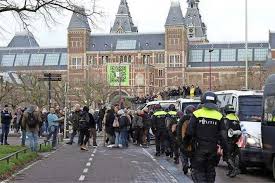 Op facebook is voor zondagmiddag een demonstratie op het amsterdamse museumplein aangekondigd. 1stnl0orfqgn0m