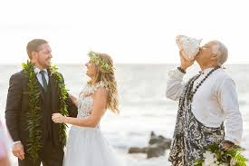 On o'ahu's north shore, the possibilities for a dream wedding in paradise are endless. Maui Wedding Packages For Hawaii Weddings At Venues Beaches