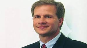 Once a rising star, former Wachovia CFO moves