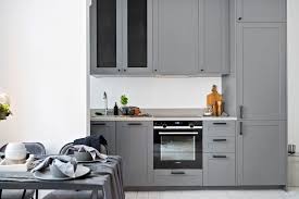 Cabinets and appliances are fixed on a single wall. How To Bring Out The Best Features In A One Wall Kitchen