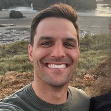 Four years ago, someone told me about the Associate Product Manager (APM)  program at Google. They said that absent of starting your own company or  attending Harvard, there were slim odds of