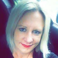 Natasha Pickering's Instagram, Twitter & Facebook