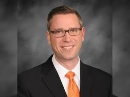 Town and Country Bank Announces Two Executive Leadership Promotions