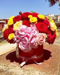 Michele Marra S Floral Art Philosophy And His Porta Nova Flowerbox Floral Art Flower Boxes Floral