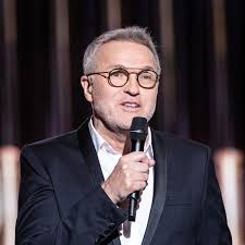 Il y a des tas de choses à faire. Laurent Ruquier Son Histoire D Amour Nee Sur Le Plateau De On N Est Pas Couche Femme Actuelle Le Mag