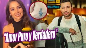 En la últimas horas, un video de jessi uribe se hizo viral en plataformas digitales debido a que se animó a realizar una temeraria acción junto a su compañera sentimental, paola jara. Jessi Uribe Se Hace Tatuaje En Honor A Paola Jara Y Romantica Dedicatoria Youtube